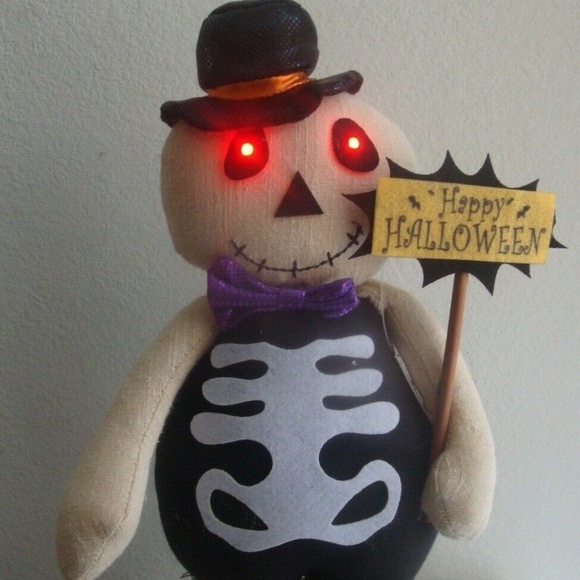 Skeleton w Led Eyes & Happy Halloween sign  Standing Doll  NEW - Picture 1 of 8